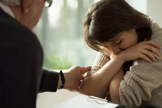 Unveiling the Impact of Endometriosis on Mental Health and Well-Being